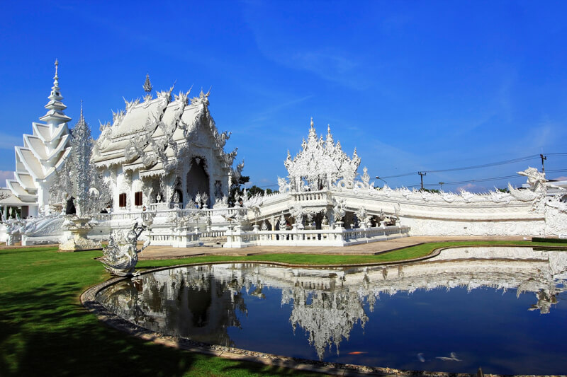 4.1 Chiang Rai - Wat Rong Khun