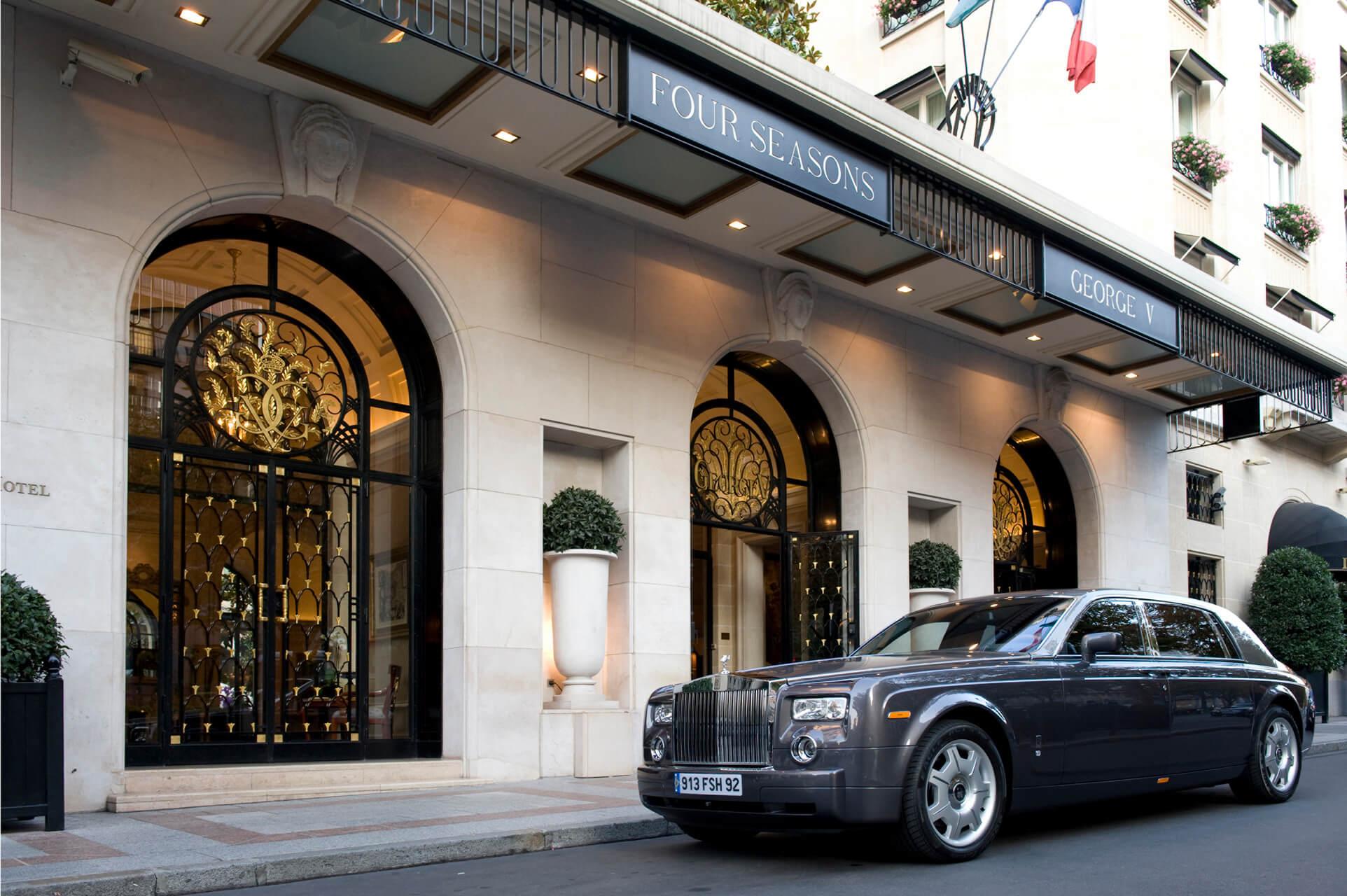 Bruno Clergue pour Four Seasons George V Paris- sept 2008