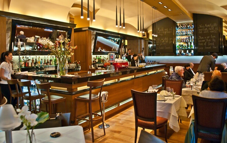 Ambiente do Rézkakas Bistro Foto: Divulgação