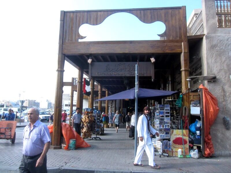 Chegamos nos mercados de Dubai! Foto: magari blu