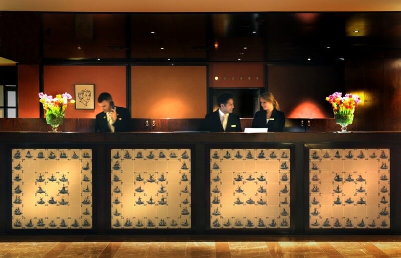  De L'Europe - Front Desk