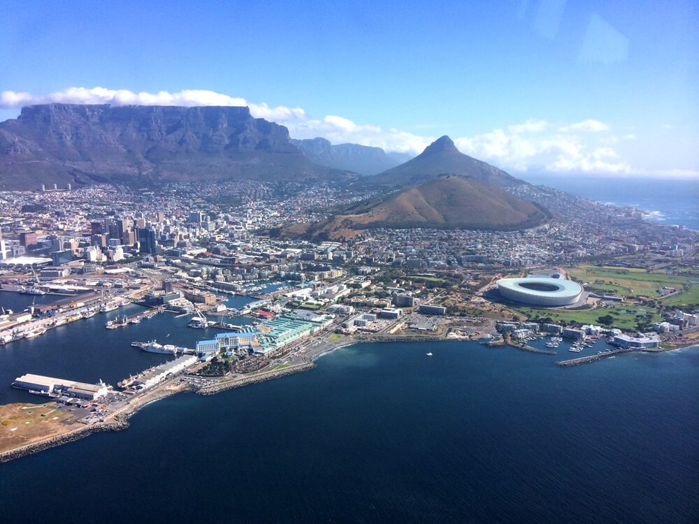 A lindíssima Cape Town vista do helicópteroFoto: magari blu