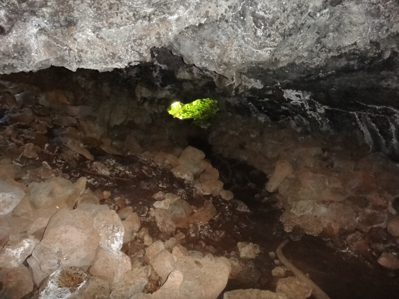 Caverna na Ilha de Páscoa Foto: magari blu