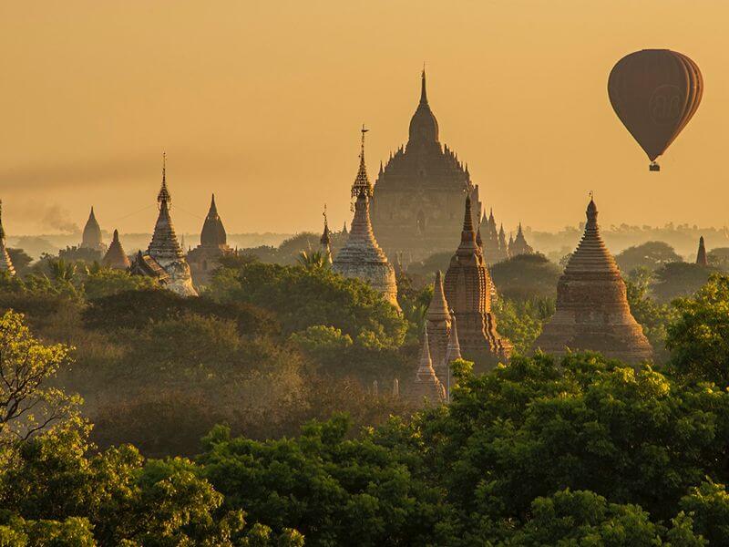 Passeio de balão em Bagan Foto: Reprodução