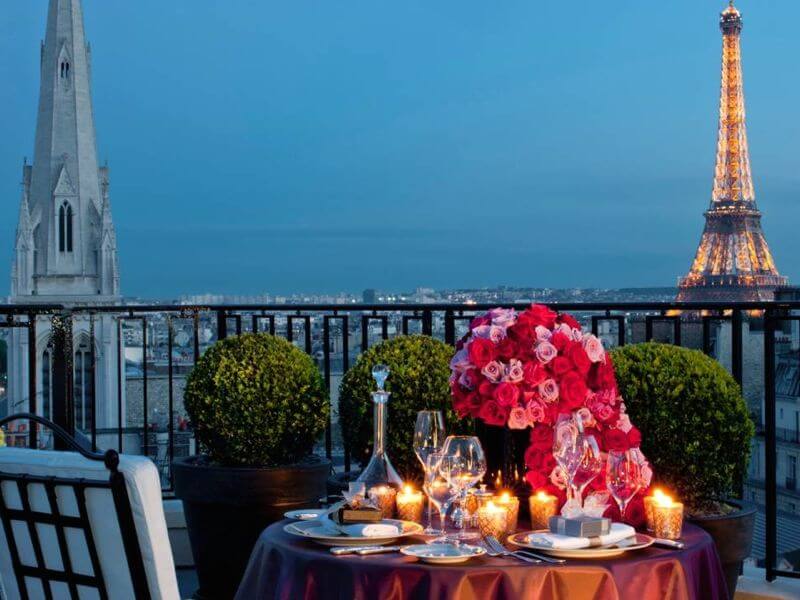Four Seasons Hotel George V, Paris Foto: Divulgação