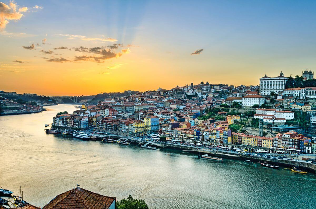 Pôr do sol no Porto Foto: Teresa Perez Tours