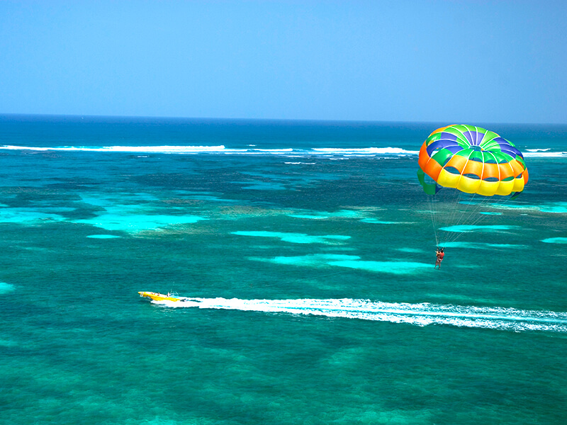 Parasailing Foto: Divulgação/Turismo República Dominicana