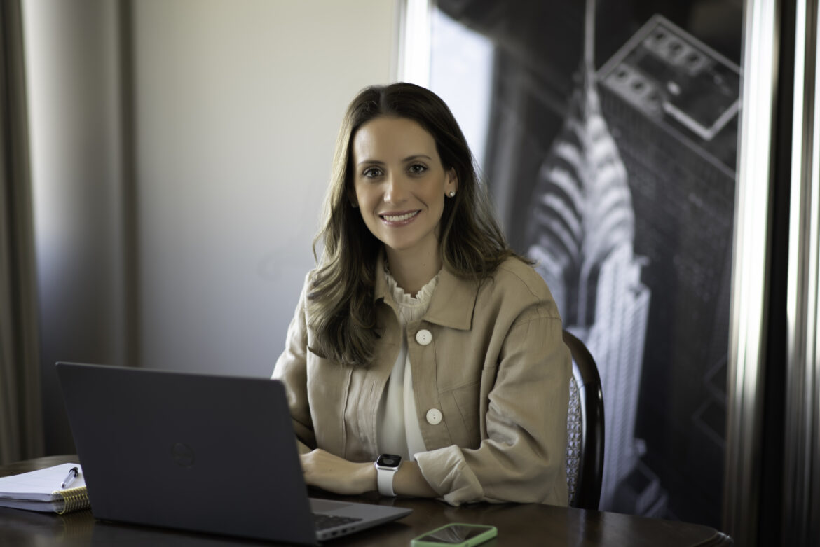 Ana Maria Junqueira Magari Blu